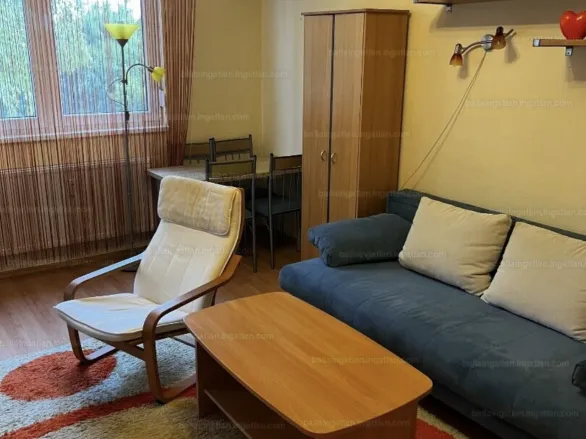 Kiadó lakás Budapest IX. kerület, József Attila lakótelepen 27 nm