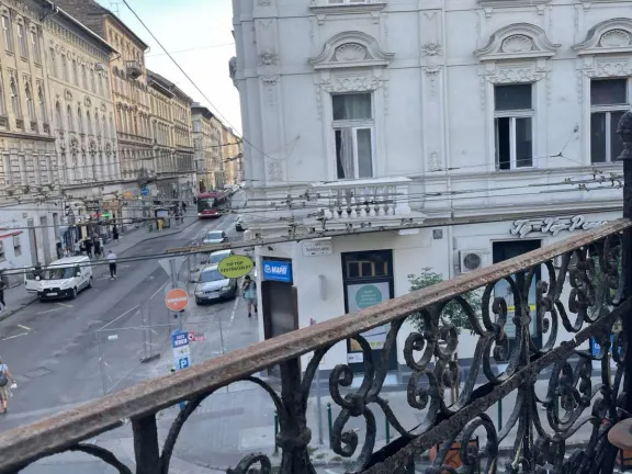 Eladó lakás Budapest VII. kerület, Külső-Erzsébetváros-Ligetváros kiváló befektetést kínálunk! 96 nm