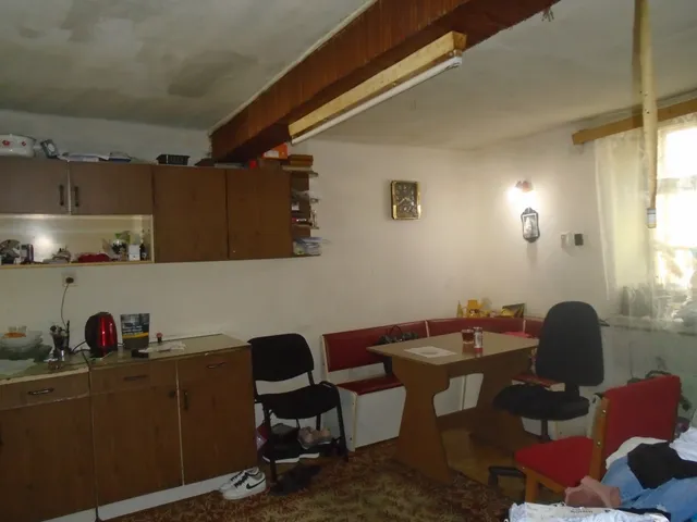 Eladó ház Tiszakécske, Béke utca 120 nm