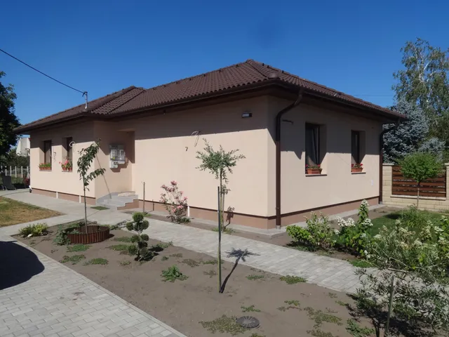 Eladó ház Tiszakécske 100 nm