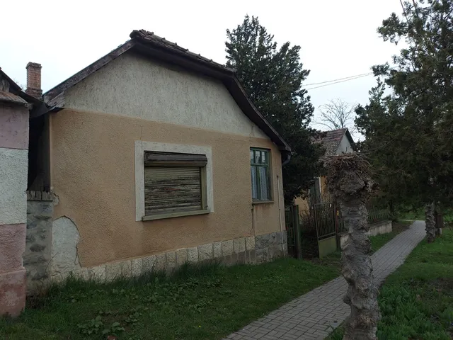 Eladó ház Márianosztra 90 nm