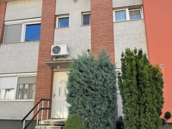 Eladó ház Vác 142 nm