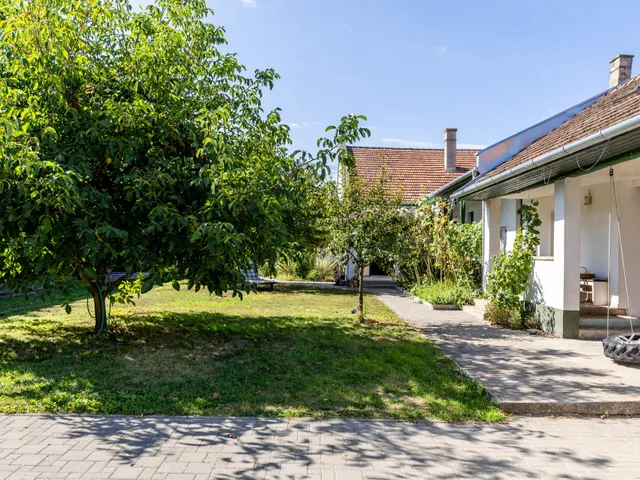 Eladó ház Sződ, Dózsa György út 135 nm