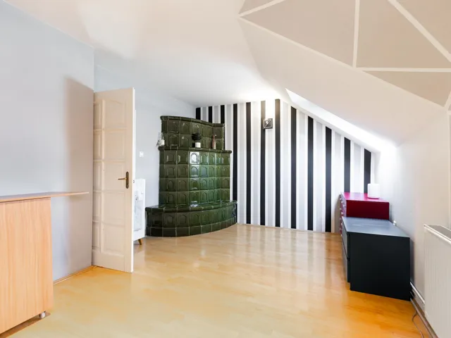 Eladó lakás Vác, Hattyú utca utca 94 nm