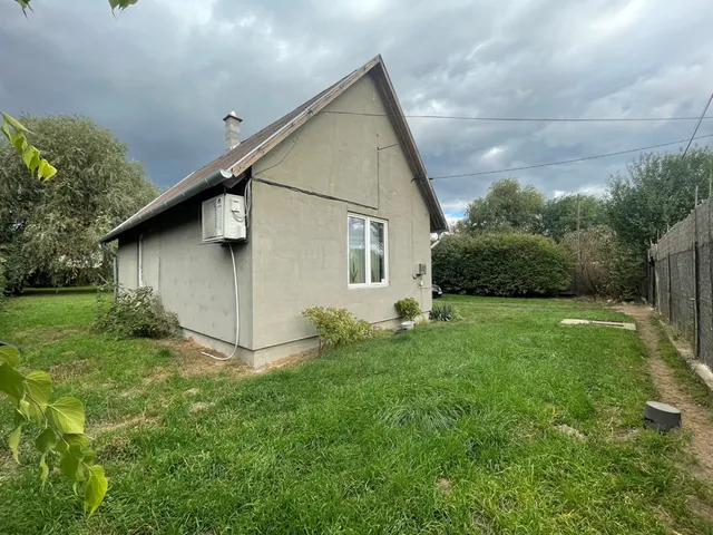 Eladó ház Csörög, Kolozsvári utca 66 nm