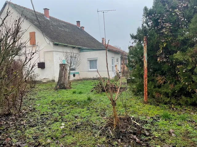 Eladó ház Sződliget, Szeszgyár utca 44 nm