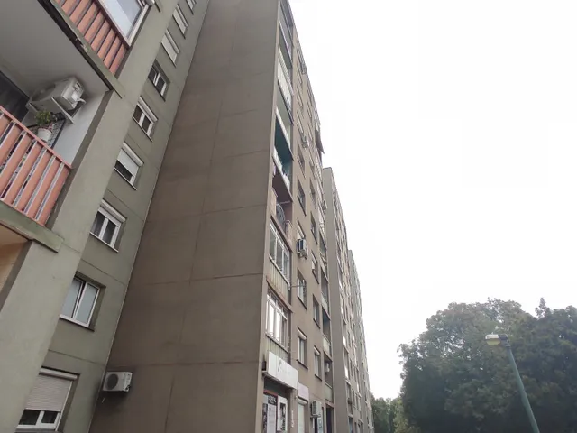 Eladó lakás Dunaújváros, Vasmű út 52 nm