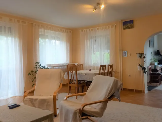 Eladó ház Sződliget 202 nm