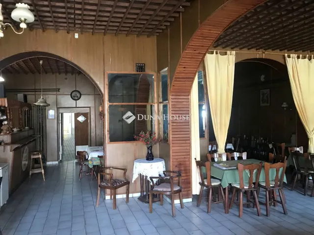 Eladó kereskedelmi és ipari ingatlan Csenger 443 nm