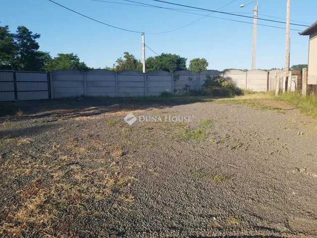 Eladó telek Nyíregyháza 1302 nm