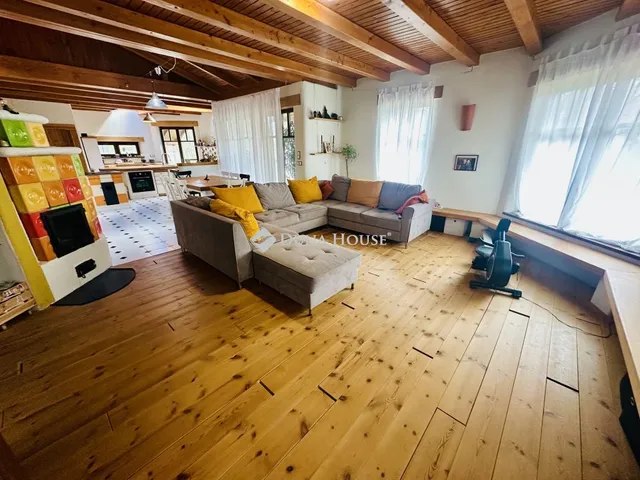 Eladó ház Nyíregyháza 250 nm