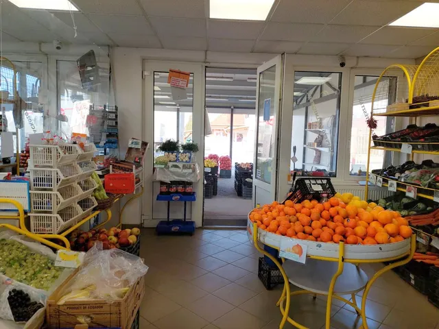 Eladó kereskedelmi és ipari ingatlan Nyíregyháza 144 nm