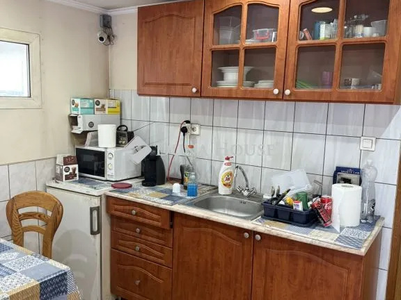 Eladó kereskedelmi és ipari ingatlan Nyíregyháza 331 nm