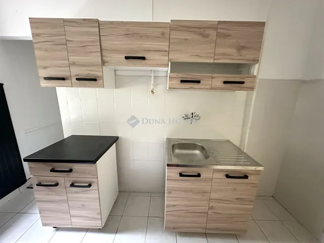 Eladó lakás Nyíregyháza, Bessenyei tér 37 nm