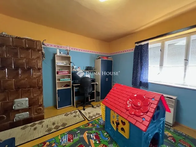 Eladó ház Rakamaz 103 nm