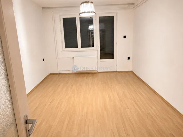 Eladó lakás Nyíregyháza, Korányi Frigyes utca 70 nm