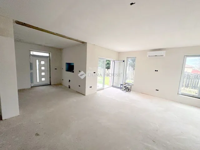 Eladó ház Kótaj 114 nm