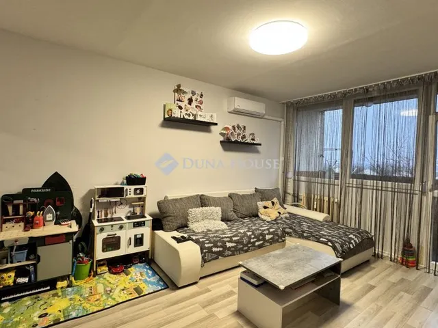 Eladó lakás Nyíregyháza, Fazekas János tér 51 nm