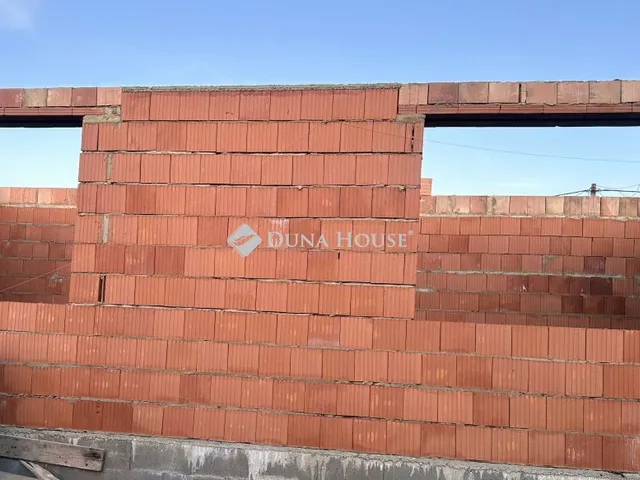 Eladó ház Nyíregyháza, Kisdiófa utca 117 nm