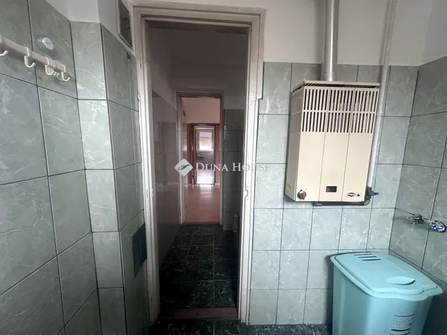 Eladó ház Nagykálló, Debreceni út 111 nm