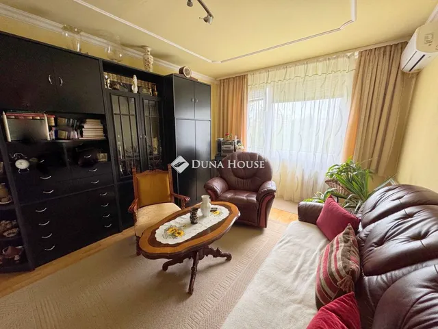 Eladó lakás Nyíregyháza, Eperjes utca 69 nm