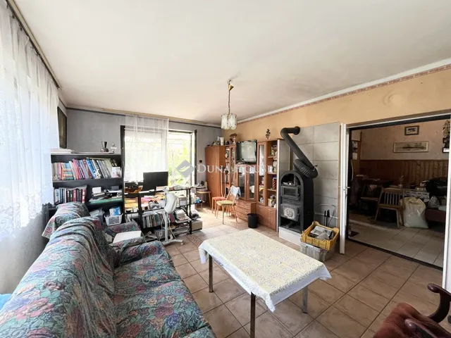 Eladó ház Tiszaeszlár, Rákóczi Ferenc utca 118 nm