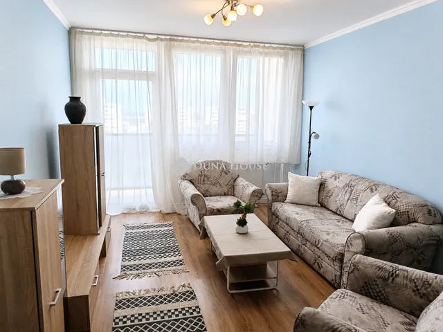 Eladó lakás Nyíregyháza, Fazekas János tér 51 nm