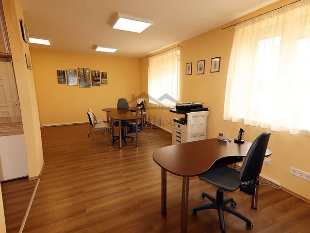 Eladó lakás Győr, Szabadhegy 101 nm