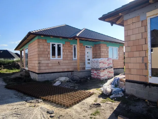 Eladó ház Töltéstava 105 nm