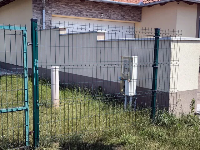 Eladó telek Koroncó 918 nm