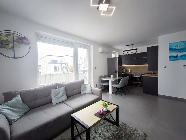 Eladó lakás Levél 44 nm