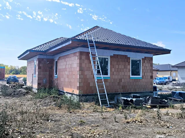 Eladó ház Töltéstava 94 nm