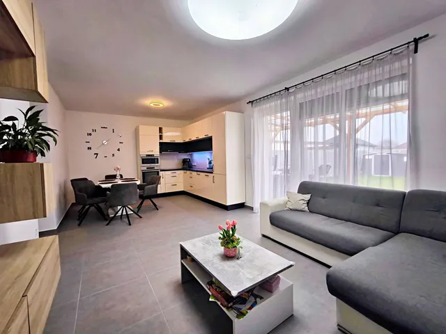 Eladó ház Győrzámoly 100 nm