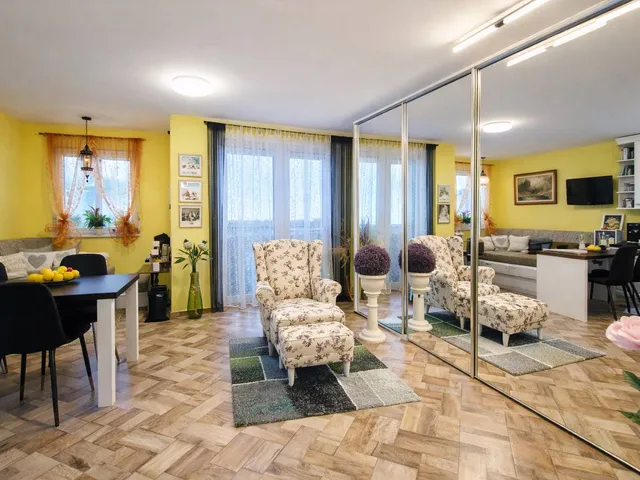 Eladó lakás Győr, Szabadhegy 35 nm