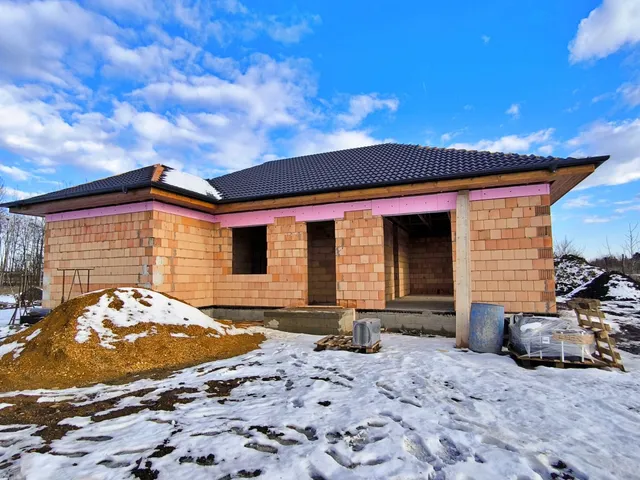 Eladó ház Töltéstava 117 nm