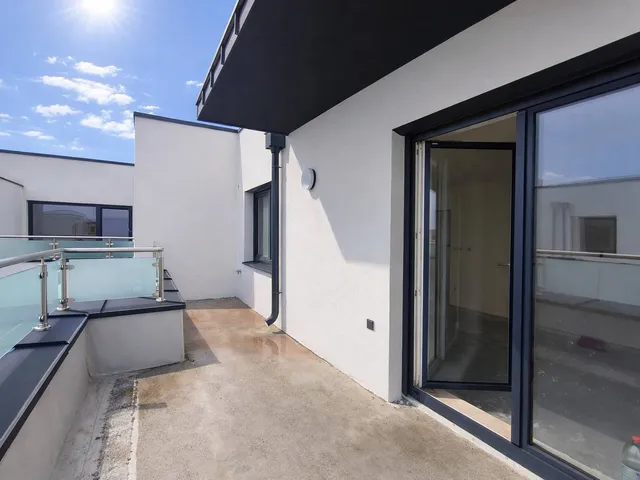 Eladó lakás Győr, Szitásdomb 99 nm