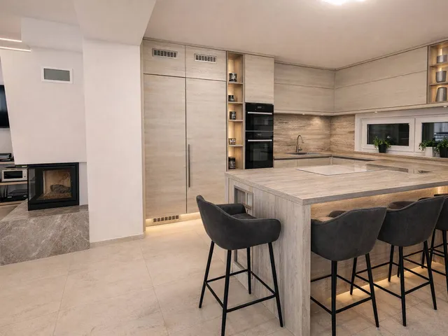 Eladó ház Győr, Bácsa 230 nm