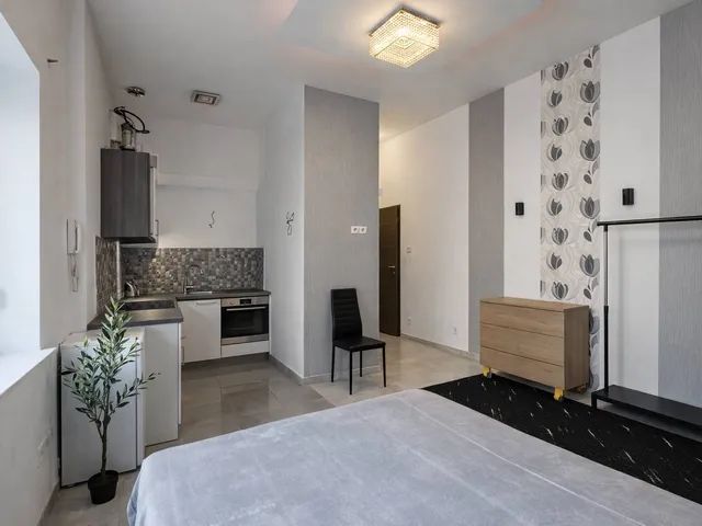 Eladó lakás Győr, Belváros 22 nm