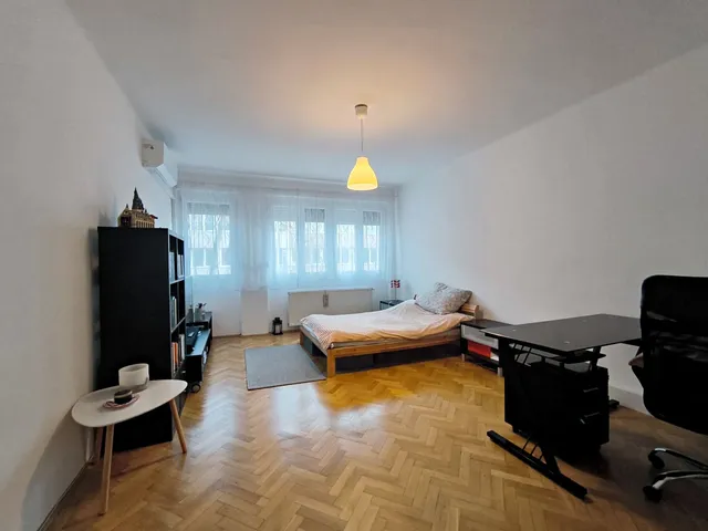 Eladó lakás Győr, Nádorváros 45 nm