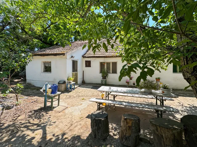 Eladó ház Kecskemét 68 nm