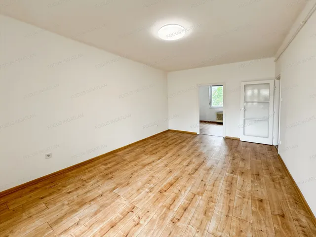 Eladó lakás Kecskemét, Árpádváros 54 nm