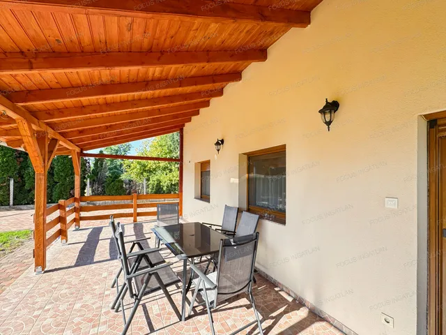 Kiadó ház Kecskemét, Belsőnyír 90 nm