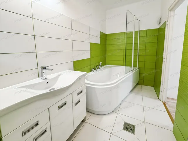 Eladó ház Kecskemét, Hunyadiváros 105 nm