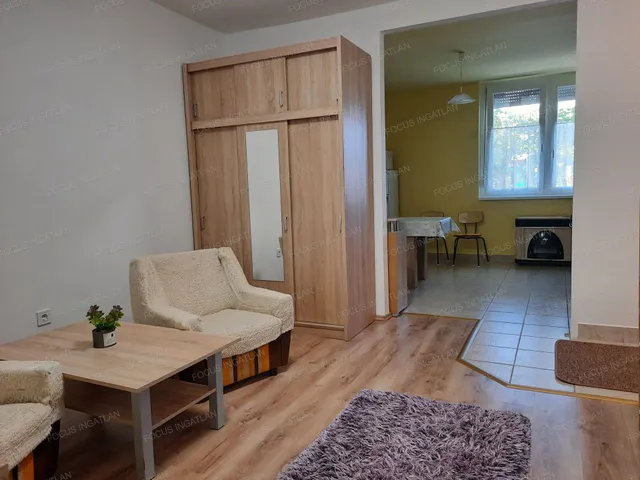 Kiadó lakás Kecskemét, Széchenyiváros 48 nm