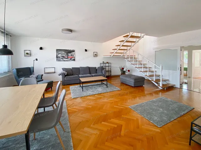 Kiadó lakás Kecskemét, Belváros, Mikes utca 152 nm