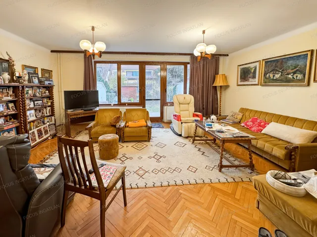 Eladó ház Kecskemét, Hunyadiváros 120 nm