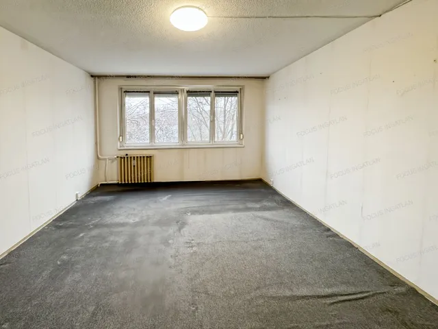 Eladó lakás Kecskemét, Széchenyiváros 33 nm