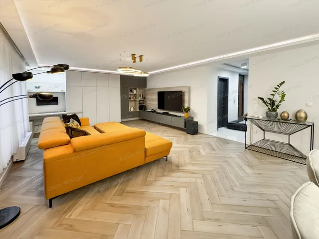 Eladó lakás Kecskemét, Belváros 107 nm