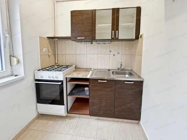 Eladó lakás Kecskemét, Villanegyed 26 nm