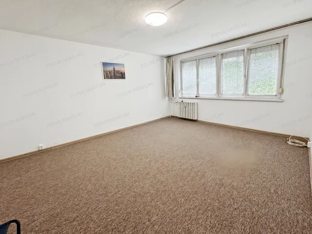 Eladó lakás Kecskemét, Széchenyiváros 33 nm